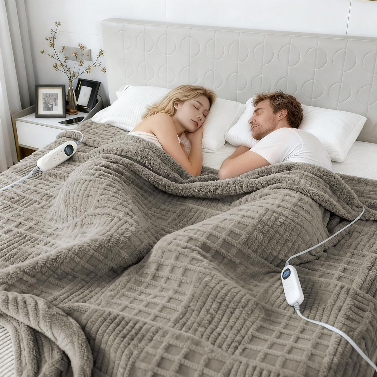 Eastsora Waffle Textured Heated Blanket — Light Gray, Queen(84"x90") — image 1